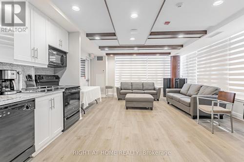 Party Room - 405 - 70 Port Street E, Mississauga, ON - Indoor Photo Showing Kitchen