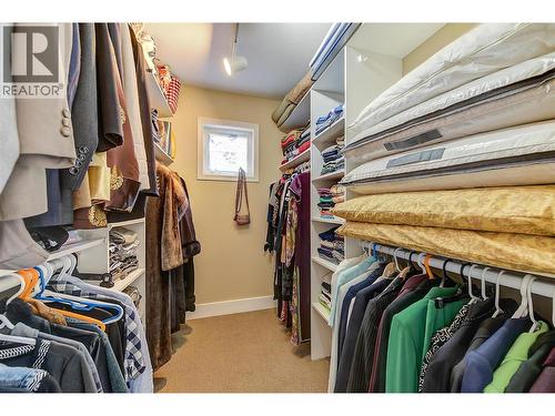 343 Stellar Drive, Kelowna, BC - Indoor With Storage