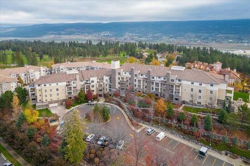 1317-1875 Country Club Drive  Kelowna, BC V1V 2W7