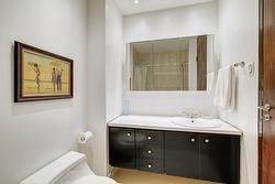 Powder room - 
