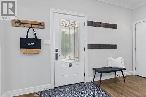 7572 Sideroad 3 E, Wellington North, ON - Indoor Photo Showing Other Room