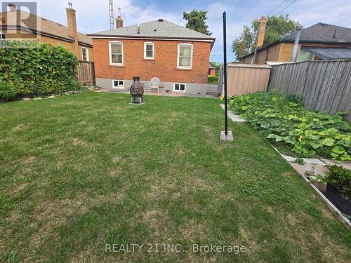 30 Ordway Road, Toronto, ON - Outdoor