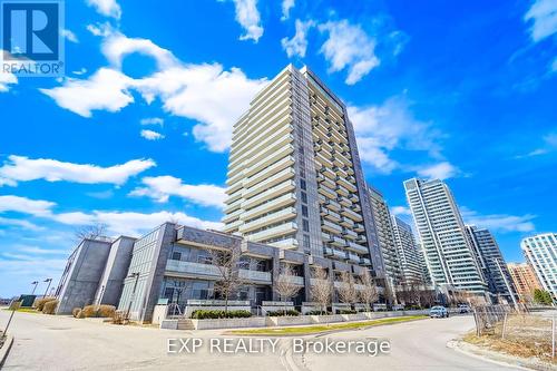 1011 - 55 ONEIDA CRESCENT  Richmond Hill, ON L4B 0E8
