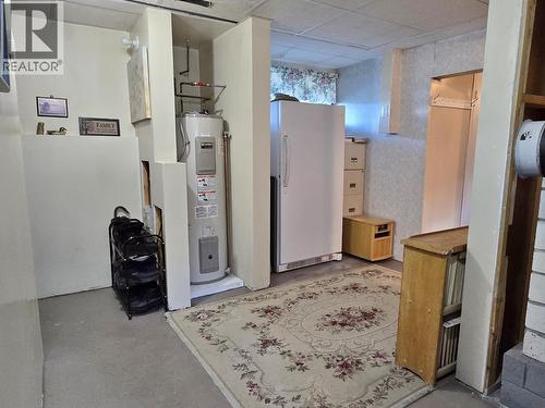2752 Enterprise Road, Williams Lake, BC - Indoor Photo Showing Basement
