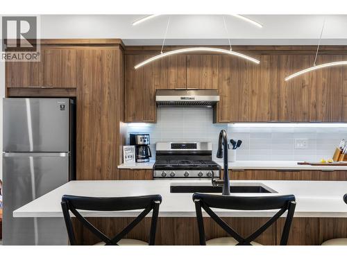 18 Loon Crescent Unit# 3, Osoyoos, BC - Indoor Photo Showing Kitchen With Double Sink With Upgraded Kitchen