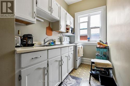 305 Waverley Street, Ottawa, ON - Indoor Photo Showing Kitchen