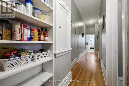 305 Waverley Street, Ottawa, ON - Indoor