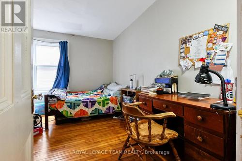 305 Waverley Street, Ottawa, ON - Indoor Photo Showing Bedroom