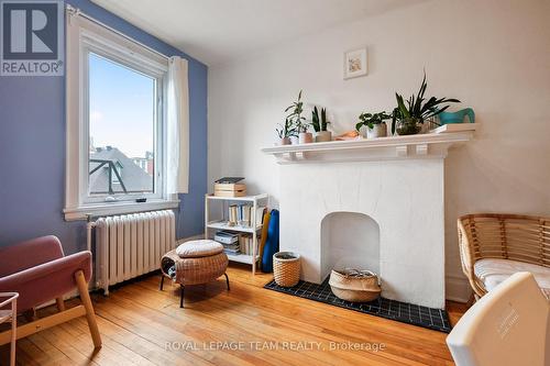 305 Waverley Street, Ottawa, ON - Indoor