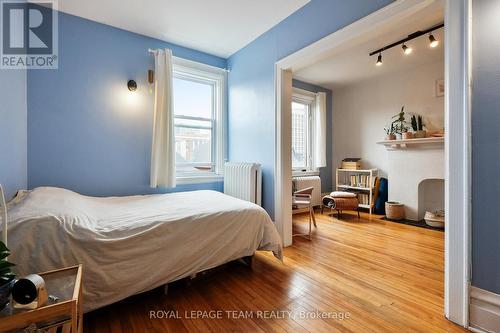 305 Waverley Street, Ottawa, ON - Indoor Photo Showing Bedroom