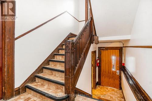 305 Waverley Street, Ottawa, ON - Indoor Photo Showing Other Room