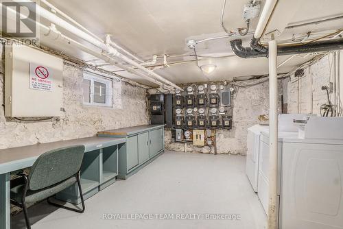 305 Waverley Street, Ottawa, ON - Indoor Photo Showing Laundry Room
