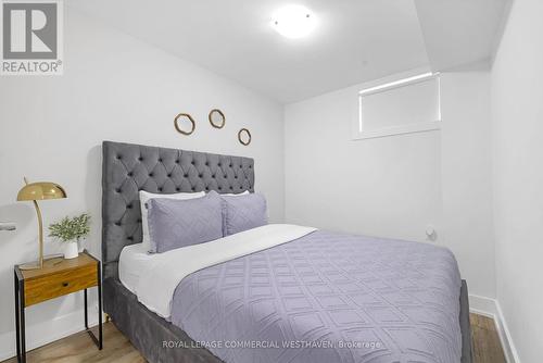 C - 449 Lansdowne Avenue, Toronto, ON - Indoor Photo Showing Bedroom