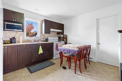 Cuisine - 1348 Rue Galier, Québec (La Haute-Saint-Charles), QC - Indoor Photo Showing Kitchen