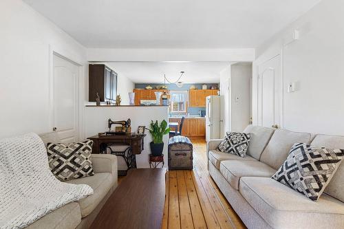 Salon - 1348 Rue Galier, Québec (La Haute-Saint-Charles), QC - Indoor Photo Showing Living Room