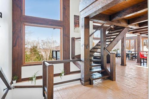 Staircase - 104 Ch. Brunette, Lac-Supérieur, QC - Indoor Photo Showing Other Room