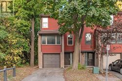 1 MARIELLE COURT  Ottawa, ON K2B 8P3