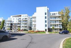 113-2530 Rue Maurice-Savoie  Longueuil (Le Vieux-Longueuil), QC J4N 0K2