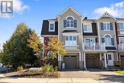 211 BENSINGER WAY  Ottawa, ON K2S 0P1