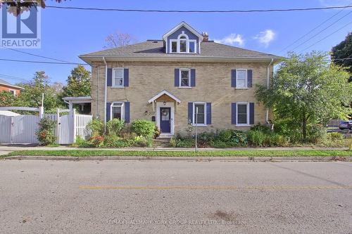 207 Waterloo Street N, Cambridge, ON - Outdoor With Facade