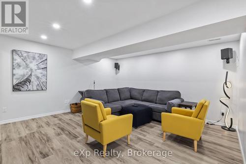 131290 Southgate 13 Side Road, Southgate, ON - Indoor Photo Showing Other Room