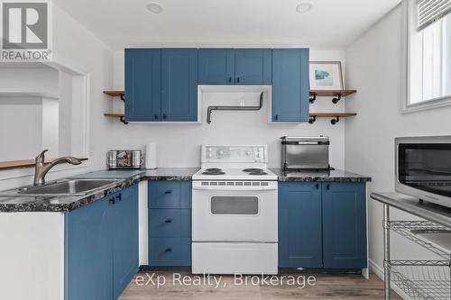 131290 Southgate 13 Side Road, Southgate, ON - Indoor Photo Showing Kitchen