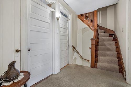 Basement - 41 Av. Parkside, Montréal-Ouest, QC - Indoor Photo Showing Other Room