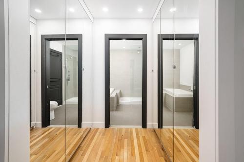 Hall - 8-1820 Rue Mullins, Montréal (Le Sud-Ouest), QC - Indoor Photo Showing Other Room