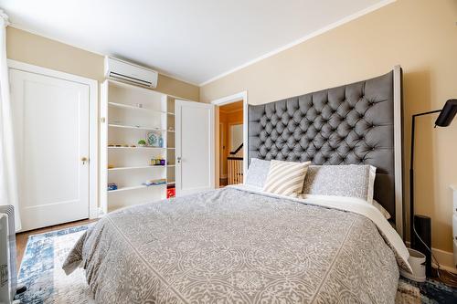 Bedroom - 3458 Av. Holton, Montréal (Ville-Marie), QC - Indoor Photo Showing Bedroom