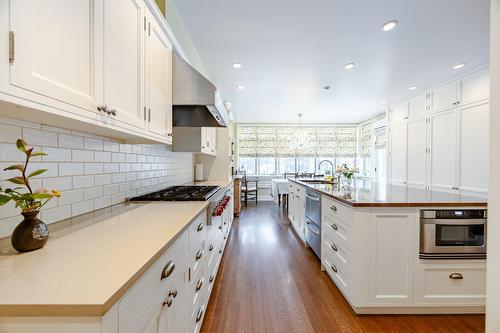 Kitchen - 3458 Av. Holton, Montréal (Ville-Marie), QC - Indoor Photo Showing Kitchen With Upgraded Kitchen