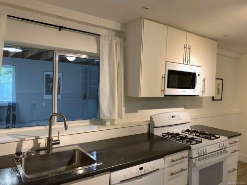 655 Totem Cres, Comox, BC 