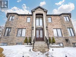 386 KENNEDY ROAD  Toronto, ON M1K 2A6