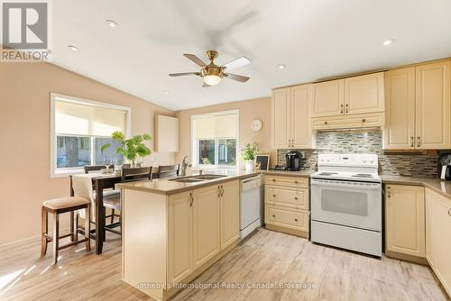 1161 North Kahshe Lake Road, Gravenhurst (Morrison), ON - Indoor Photo Showing Kitchen With Double Sink