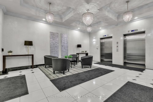 504-5327 Upper Middle Road W, Burlington, ON - Indoor Photo Showing Other Room