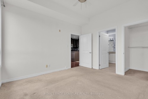 504-5327 Upper Middle Road W, Burlington, ON - Indoor Photo Showing Other Room