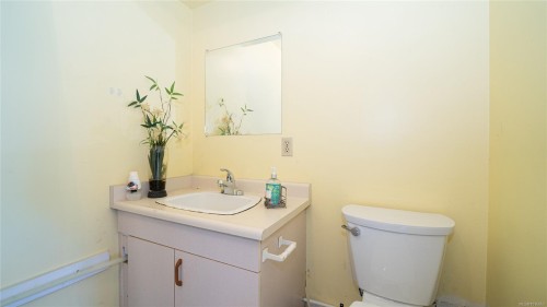 9747 Willow St, Chemainus, BC 