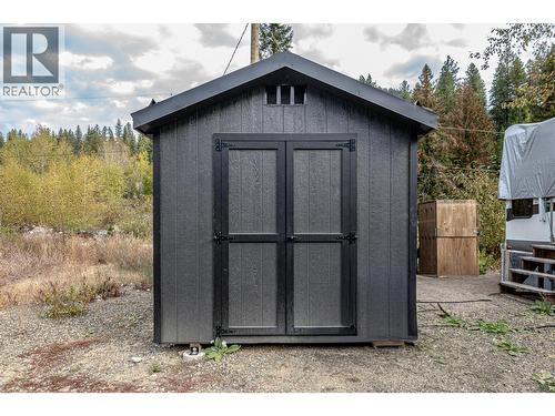 6072 Arnold Road, Salmo, BC 