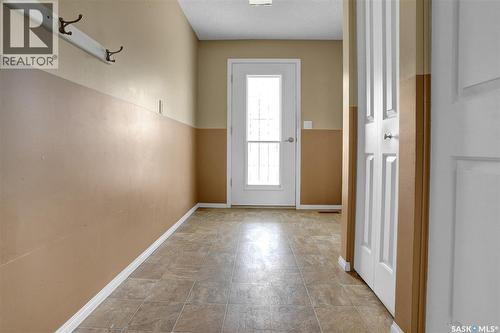 110 3Rd Avenue W, Gravelbourg, SK - Indoor Photo Showing Other Room