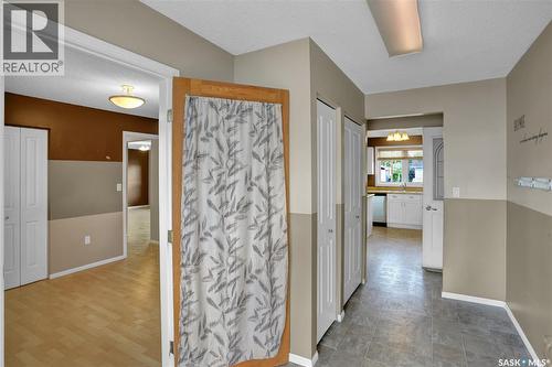 110 3Rd Avenue W, Gravelbourg, SK - Indoor Photo Showing Other Room