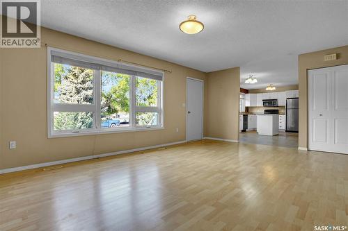 110 3Rd Avenue W, Gravelbourg, SK - Indoor