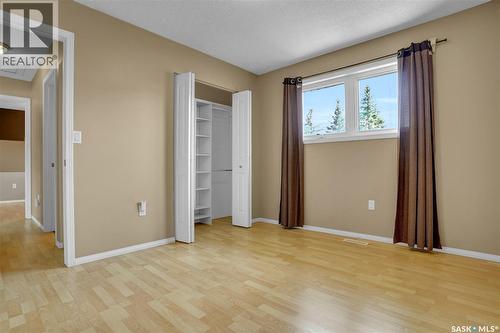 110 3Rd Avenue W, Gravelbourg, SK - Indoor Photo Showing Other Room