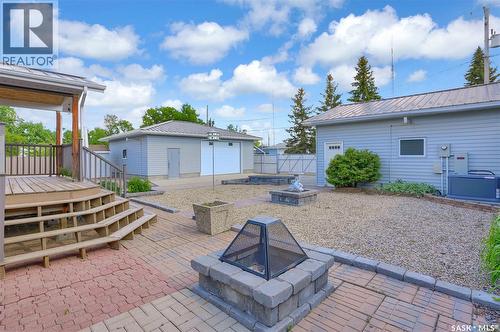 110 3Rd Avenue W, Gravelbourg, SK - Outdoor With Deck Patio Veranda