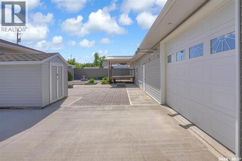 110 3Rd Avenue W, Gravelbourg, SK - Outdoor With Exterior