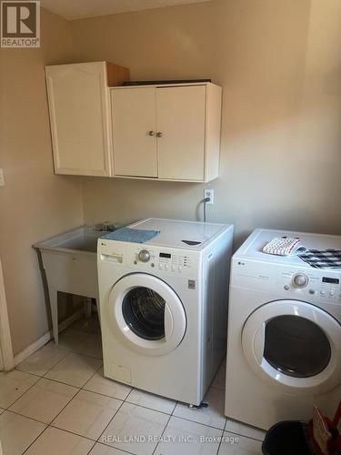40 Burnhope Drive, Brampton, ON - Indoor Photo Showing Laundry Room