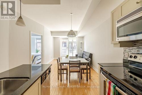 914 - 235 Kent Street, Ottawa, ON - Indoor Photo Showing Kitchen