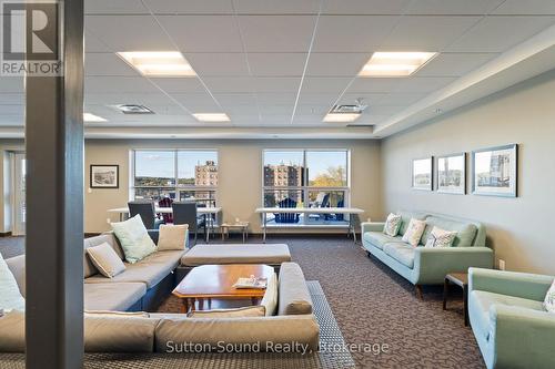 410 - 945 3Rd Avenue East Avenue, Owen Sound, ON - Indoor