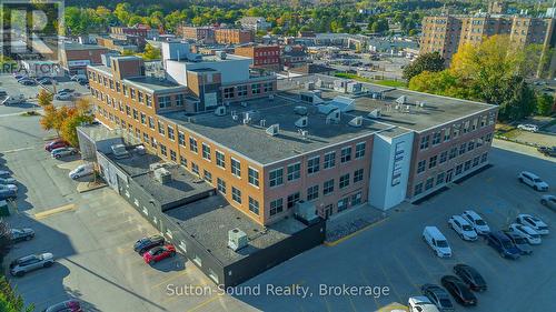 410 - 945 3Rd Avenue East Avenue, Owen Sound, ON -  With View