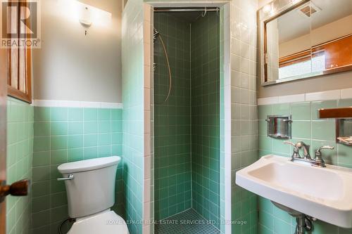 3 pc bathroom - Unit #2 - 227 Lakeshore Road W, Oakville, ON - Indoor Photo Showing Bathroom