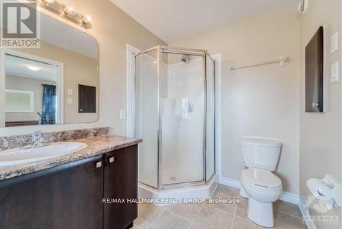 401 Foxhall Way, Ottawa, ON - Indoor Photo Showing Bathroom