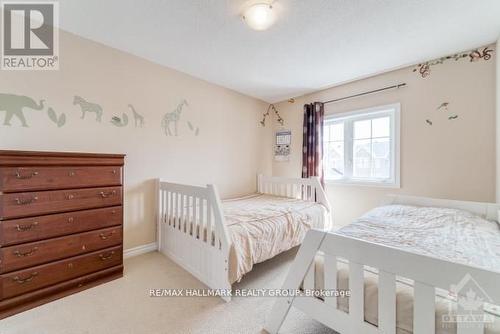 401 Foxhall Way, Ottawa, ON - Indoor Photo Showing Bedroom